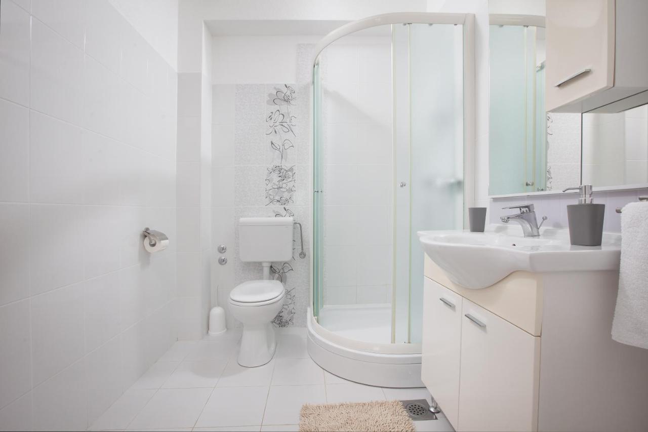 Apartments Galic Подгора Экстерьер фото